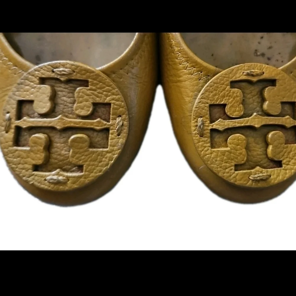 Tory Burch good pre